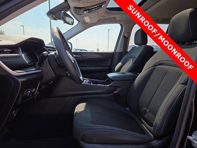 used 2024 Jeep Grand Cherokee car, priced at $34,992