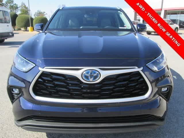 used 2022 Toyota Highlander Hybrid car, priced at $42,866