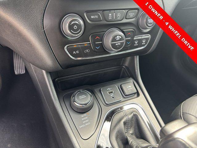 used 2023 Jeep Cherokee car, priced at $24,994