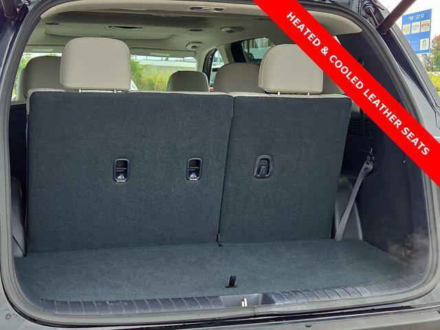 used 2024 Hyundai Palisade car, priced at $36,994