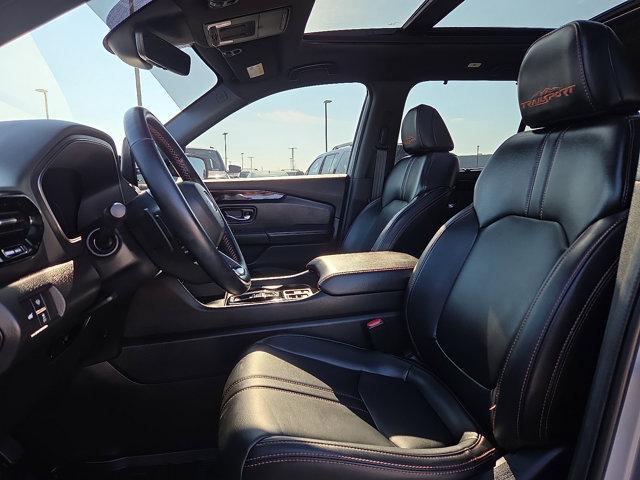 used 2024 Honda Pilot car, priced at $43,718