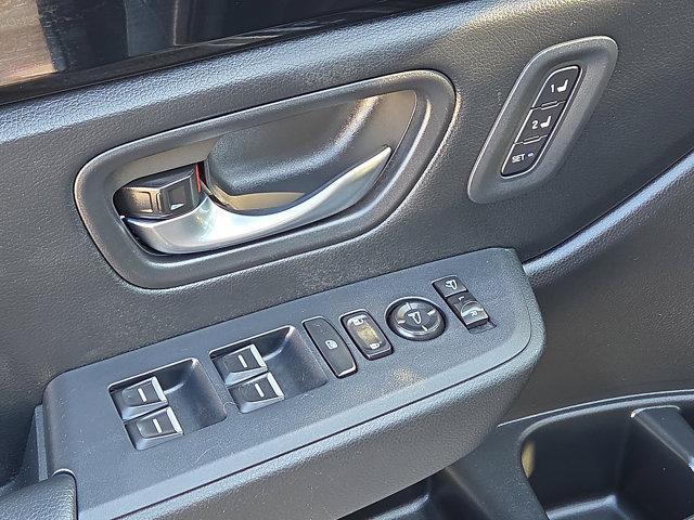 used 2024 Honda Pilot car, priced at $43,718