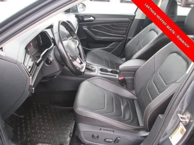 used 2023 Volkswagen Jetta car, priced at $23,637