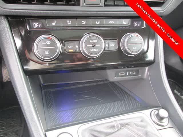 used 2023 Volkswagen Jetta car, priced at $23,637