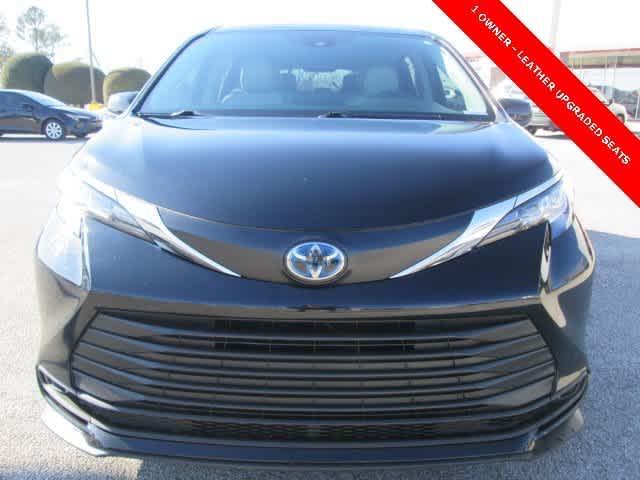 used 2023 Toyota Sienna car, priced at $36,915