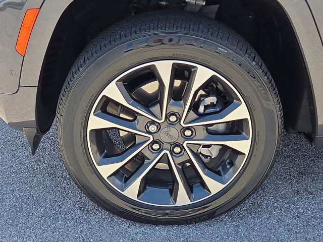 used 2024 Jeep Grand Cherokee L car, priced at $54,104