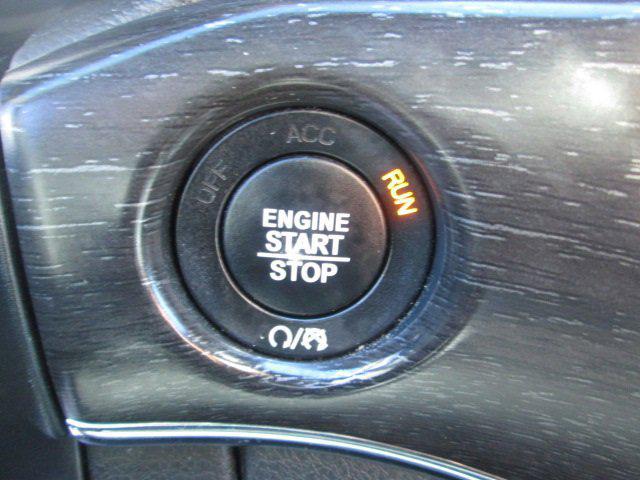 used 2018 Jeep Grand Cherokee car, priced at $18,361