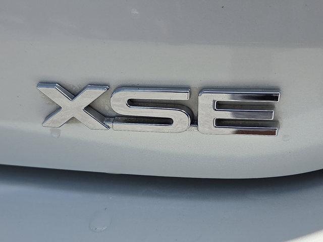 used 2021 Toyota Highlander car, priced at $31,000