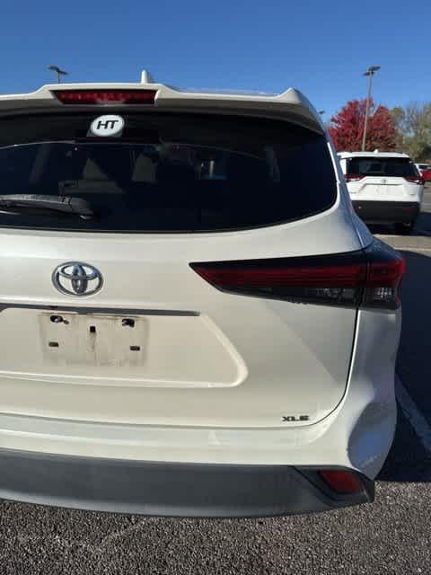 used 2021 Toyota Highlander car, priced at $31,965