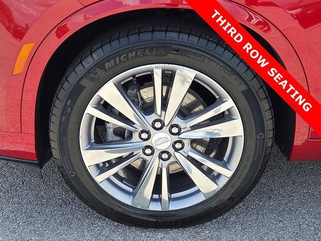 used 2024 Cadillac XT6 car, priced at $41,000