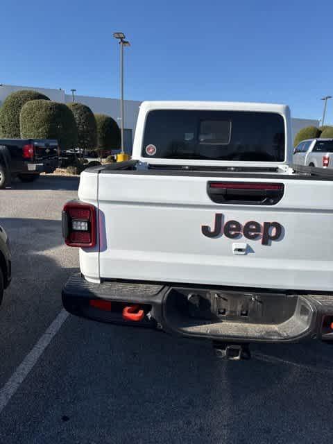 used 2024 Jeep Gladiator car, priced at $55,634