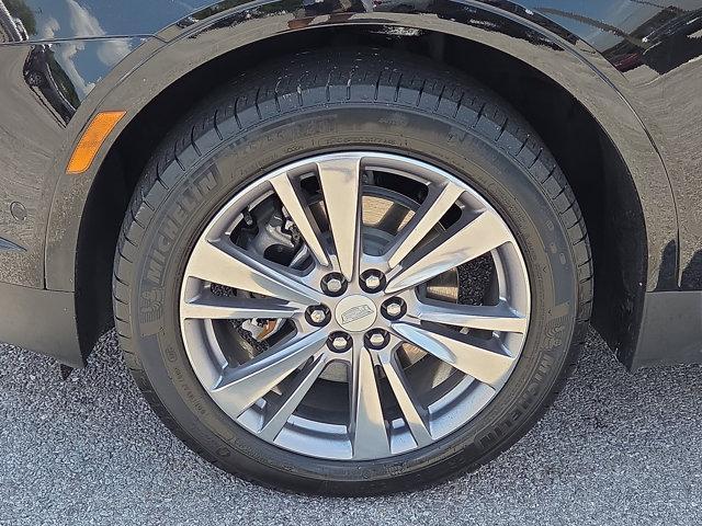 used 2024 Cadillac XT5 car, priced at $46,956