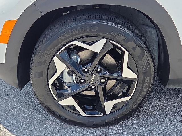 used 2024 Kia Seltos car, priced at $24,900