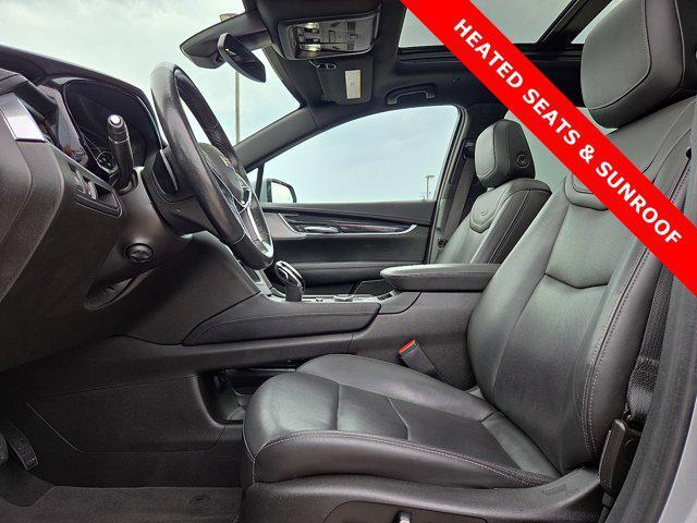 used 2023 Cadillac XT5 car, priced at $32,400