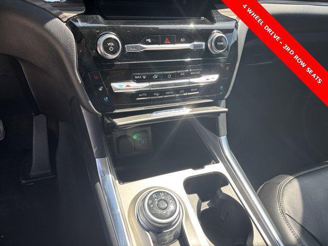 used 2022 Ford Explorer car, priced at $30,900