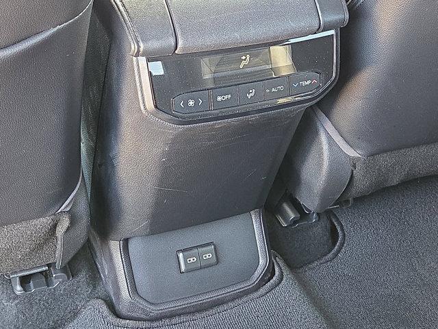 used 2022 Toyota Highlander car, priced at $33,648