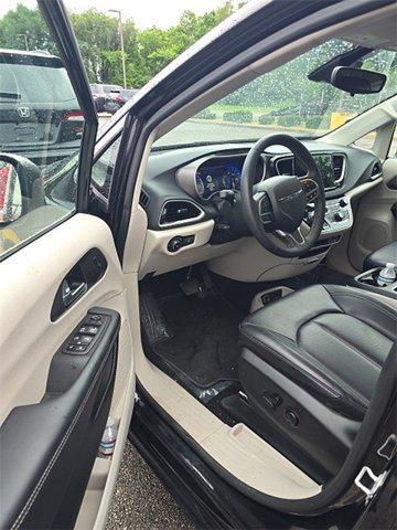 used 2023 Chrysler Pacifica car, priced at $27,930
