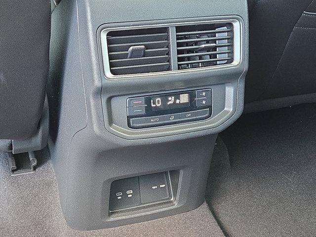 used 2024 Volkswagen Atlas car, priced at $44,998