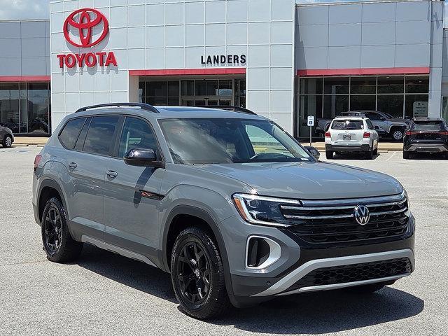 used 2024 Volkswagen Atlas car, priced at $44,998