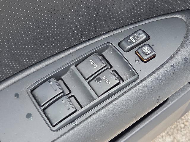 used 2005 Toyota Avalon car, priced at $9,998