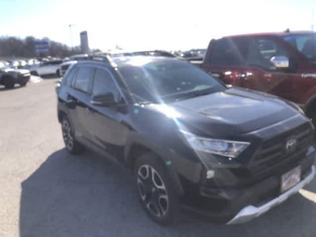 used 2019 Toyota RAV4 car, priced at $27,262