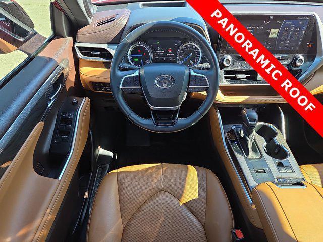 used 2022 Toyota Highlander Hybrid car, priced at $39,784