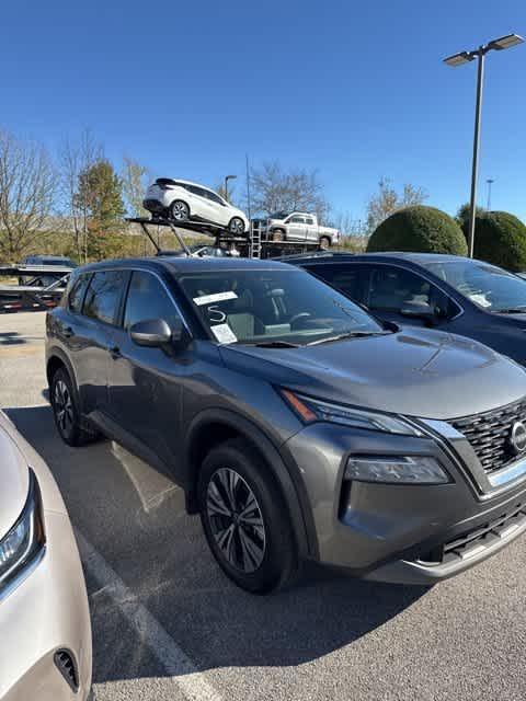 used 2022 Nissan Rogue car, priced at $25,651