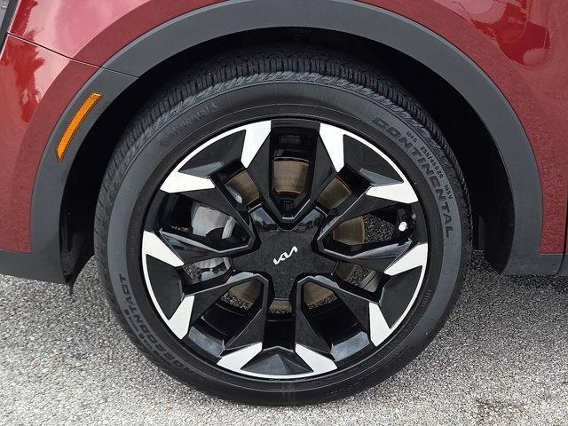 used 2024 Kia Sorento car, priced at $36,121