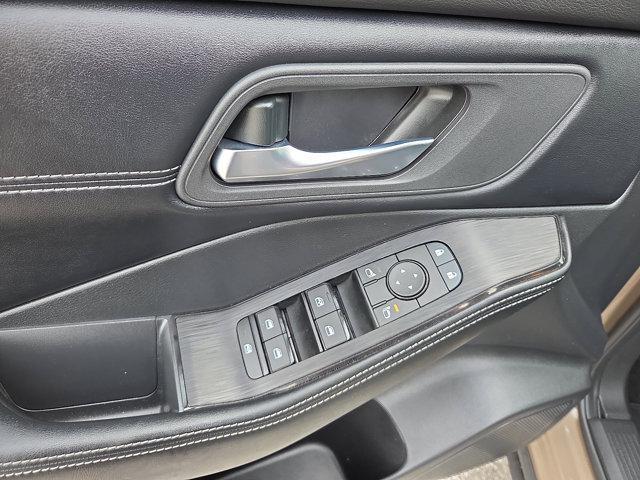 used 2024 Nissan Rogue car, priced at $29,253