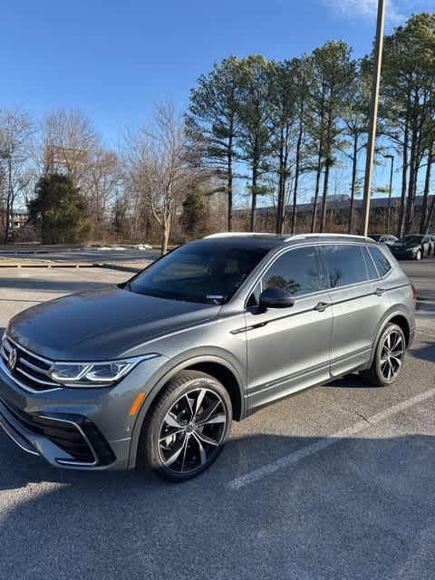 used 2024 Volkswagen Tiguan car, priced at $35,644