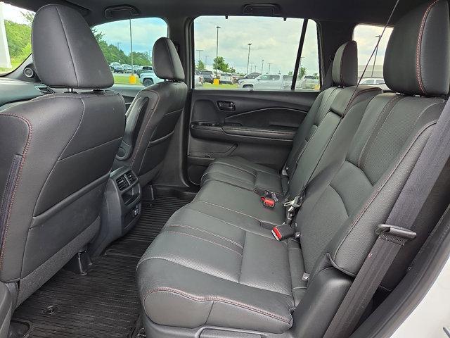 used 2022 Honda Passport car, priced at $34,106