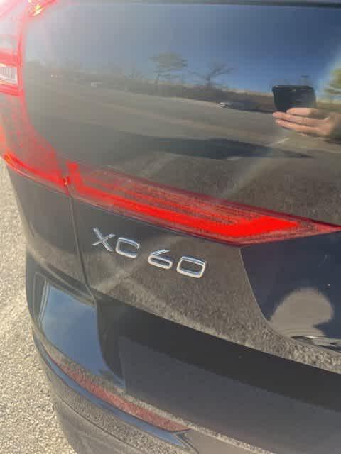 used 2022 Volvo XC60 car, priced at $34,187