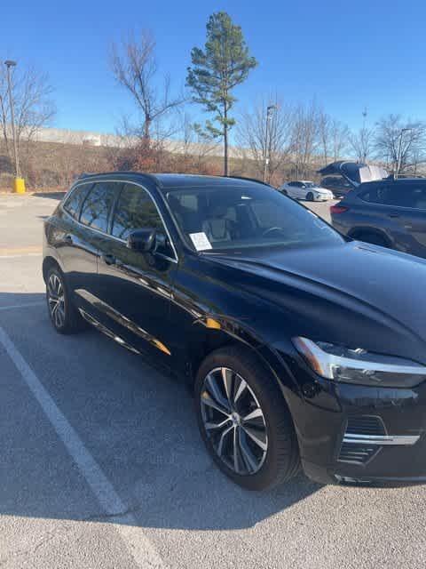 used 2022 Volvo XC60 car, priced at $34,187