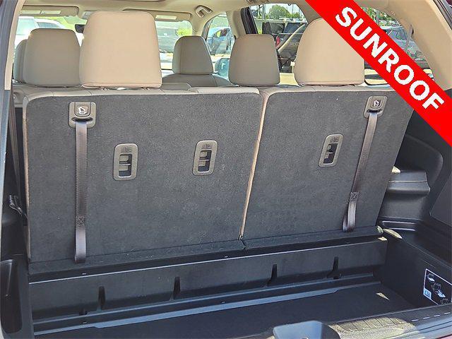 used 2022 Honda Pilot car, priced at $37,667