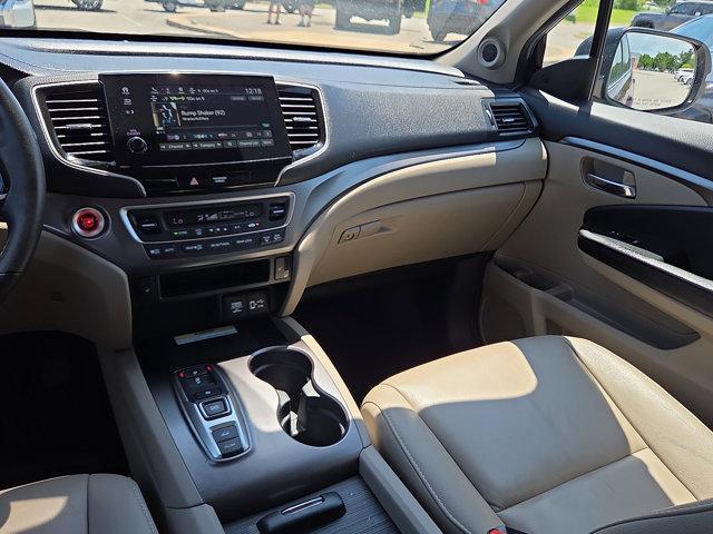 used 2022 Honda Pilot car, priced at $35,000