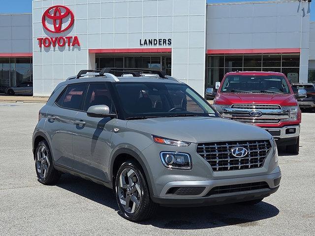 used 2022 Hyundai Venue car, priced at $19,998