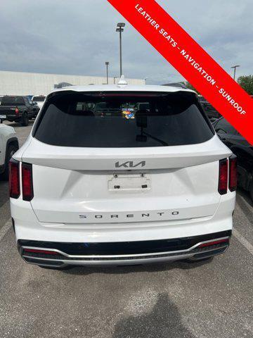 used 2022 Kia Sorento car, priced at $26,106