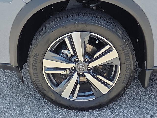 used 2024 Nissan Rogue car, priced at $32,600