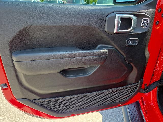 used 2023 Jeep Gladiator car, priced at $34,322