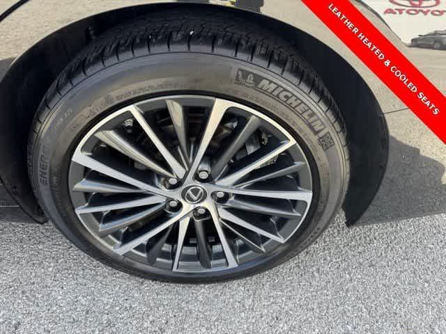 used 2023 Lexus ES 350 car, priced at $38,995