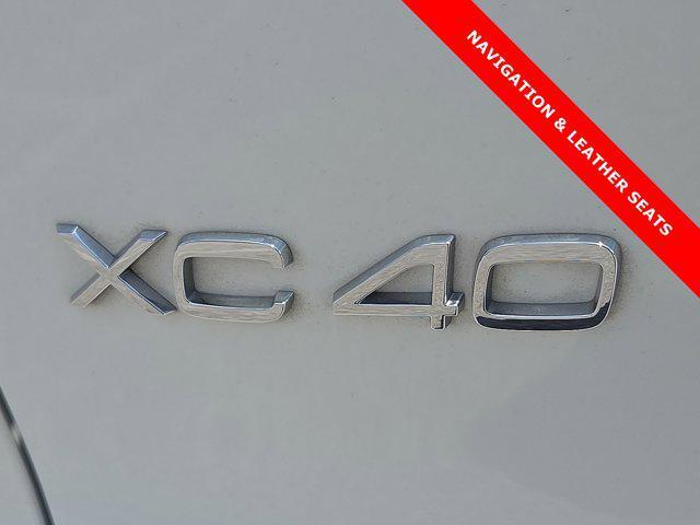 used 2022 Volvo XC40 car, priced at $26,123