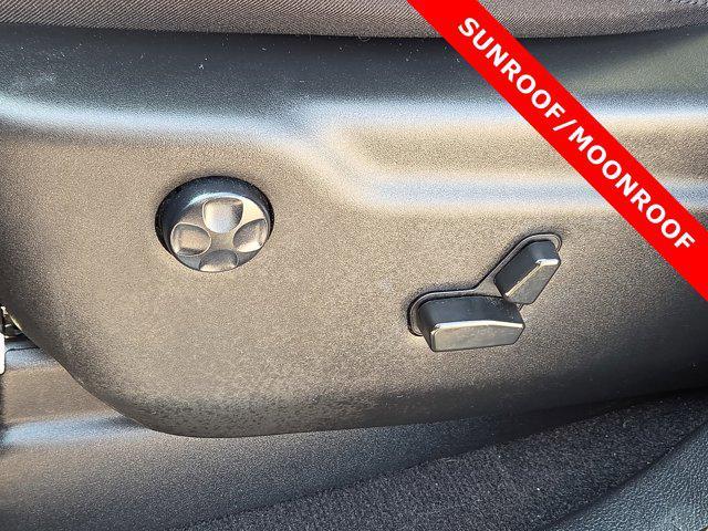 used 2022 Jeep Grand Cherokee car, priced at $25,124