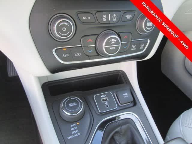 used 2022 Jeep Cherokee car, priced at $27,405