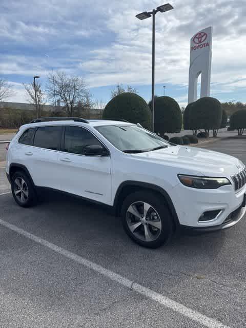 used 2022 Jeep Cherokee car, priced at $27,405