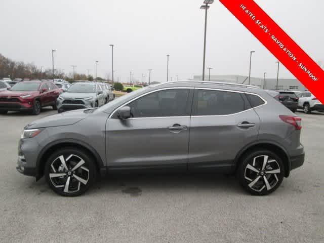 used 2022 Nissan Rogue Sport car, priced at $26,157