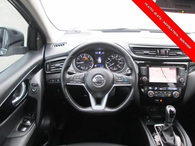 used 2022 Nissan Rogue Sport car, priced at $26,157