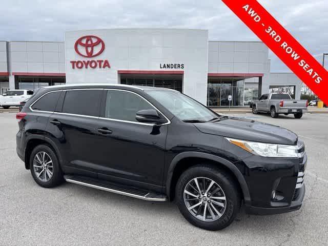 used 2019 Toyota Highlander car, priced at $23,774