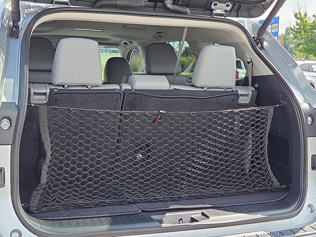 used 2024 Toyota Highlander car, priced at $47,995