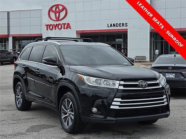 used 2018 Toyota Highlander car, priced at $21,499