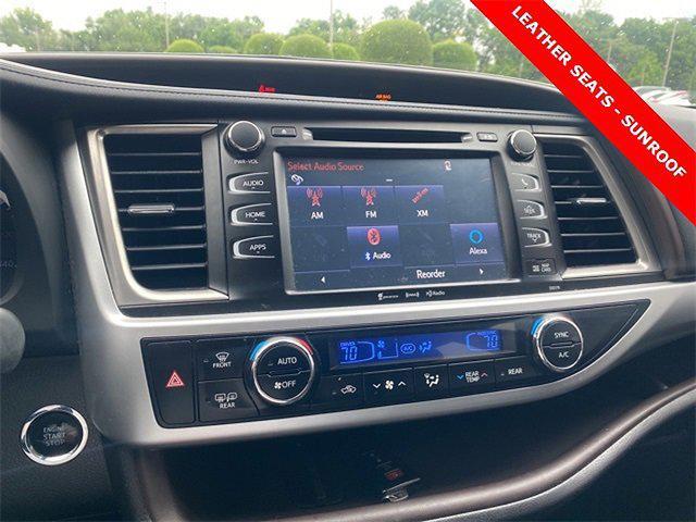 used 2018 Toyota Highlander car, priced at $21,499